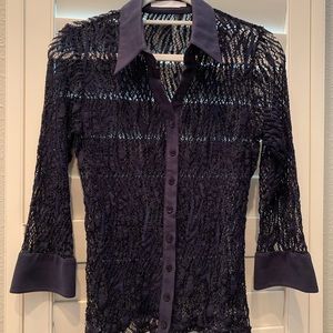 Anne Fontaine- 3/4 SLEEVE, STRETCH LACE SHIRT IN DARK NAVY